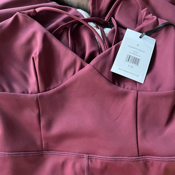 IVL collective scrappy onesie - Picture 4 of 5